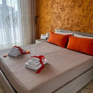 Porta Garibaldi Apartamento